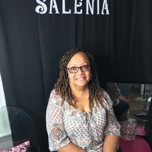 Meet your Posher, Burnestine